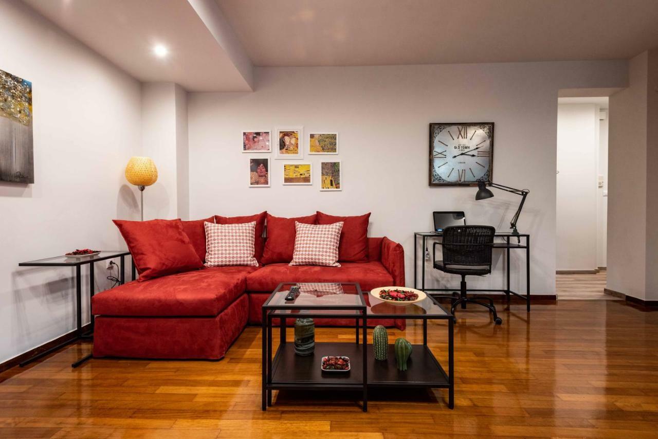 Acropolis Koukaki Newly Renovated 55sq.m Apartament Atena